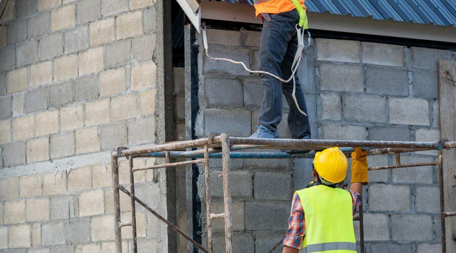 Expert Emergency Roof Repairs services in Hughesville, MO